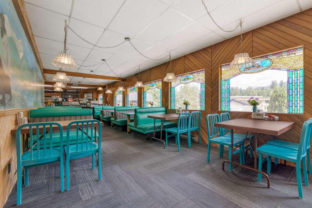 Stoke Hotel Surestay Collection By Best Western Revelstoke Restaurang bild