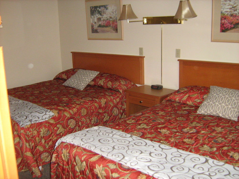 Stoke Hotel Surestay Collection By Best Western Revelstoke Exteriör bild