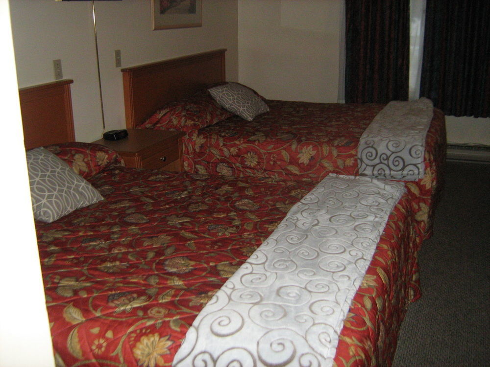 Stoke Hotel Surestay Collection By Best Western Revelstoke Exteriör bild